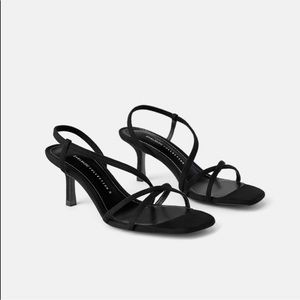 NWOT Zara mid-heel height sandal heel
